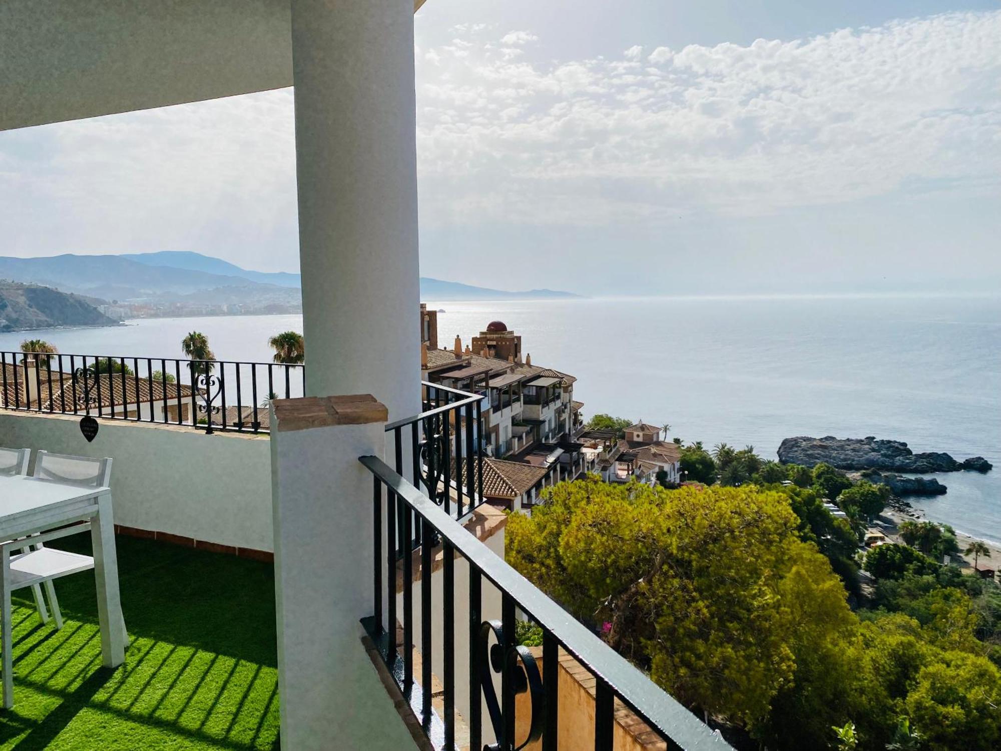 Jardines De Adnania En Marina Del Este Con Vista Al Mar Ada La Herradura  Exterior foto